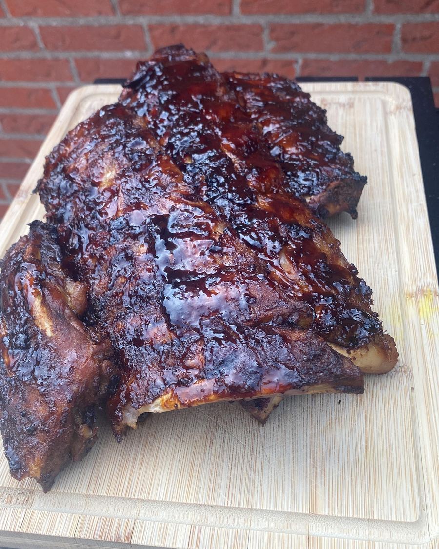 Gegrilde spare ribs